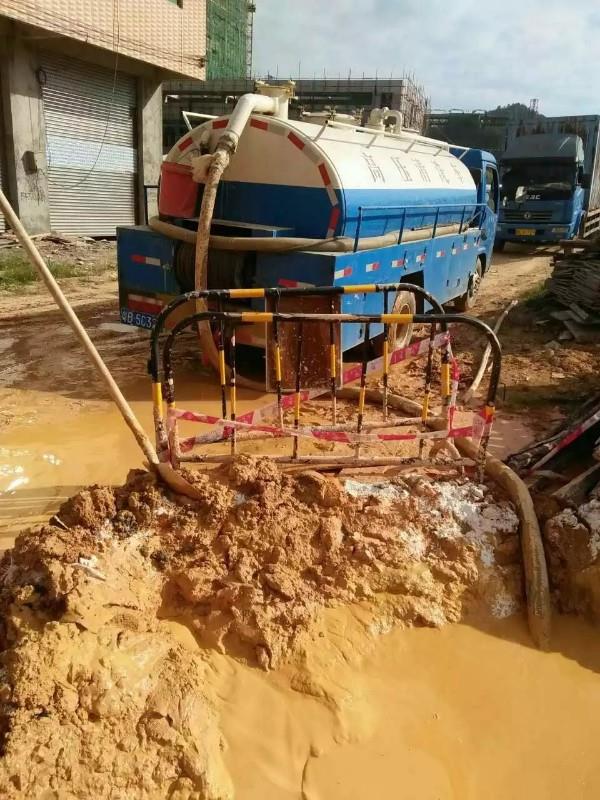 鼓楼工地淤泥清淤